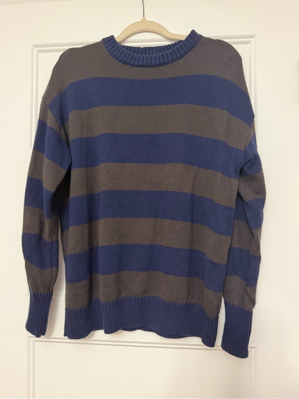 Rue21 Men’s Blue and Gray Striped Crewneck Sweater